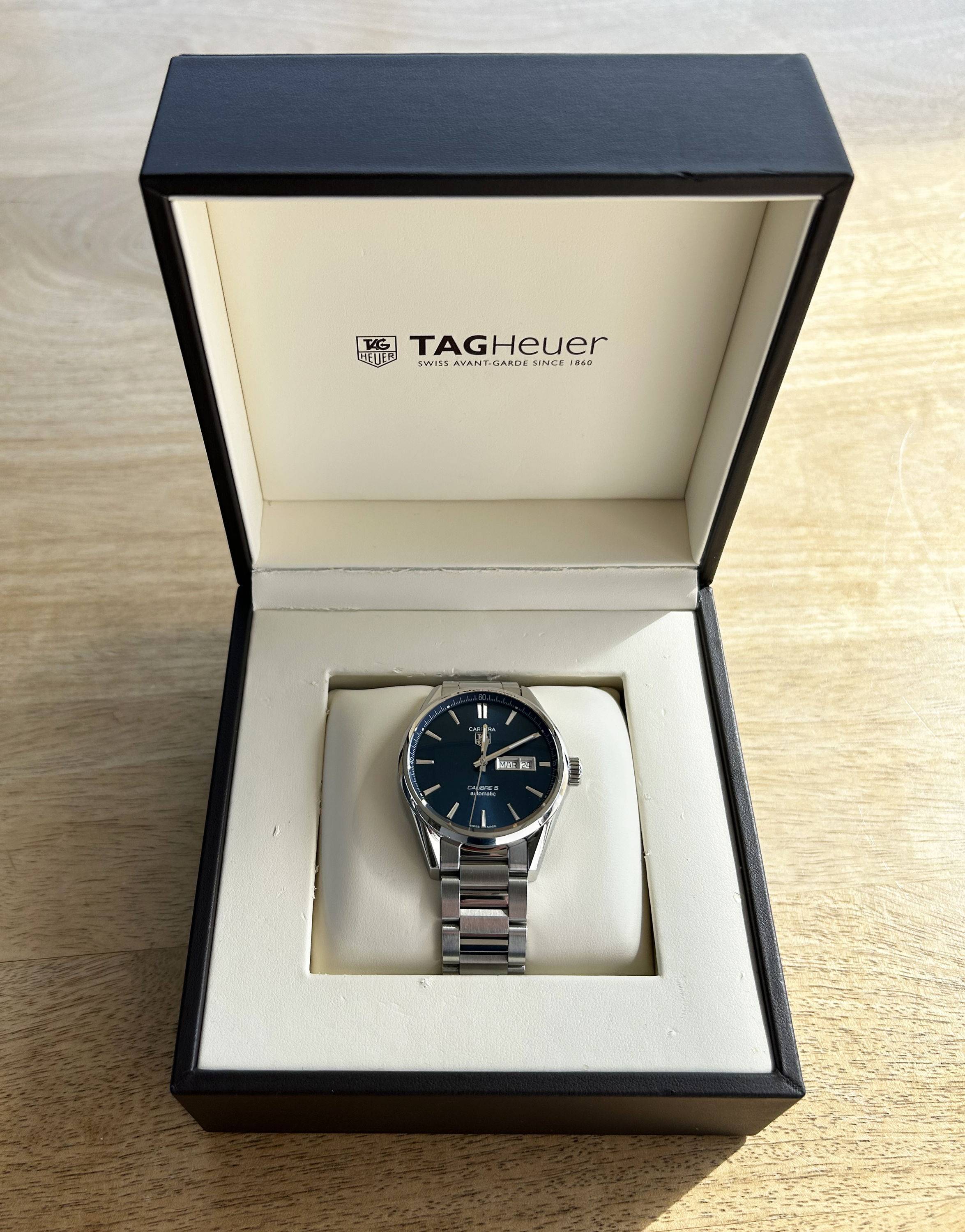 Vends montre homme TAG Heuer Carrera calibre 5