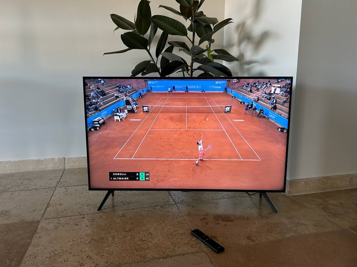 Vends TV SAMSUNG 43’ ’LED UHD