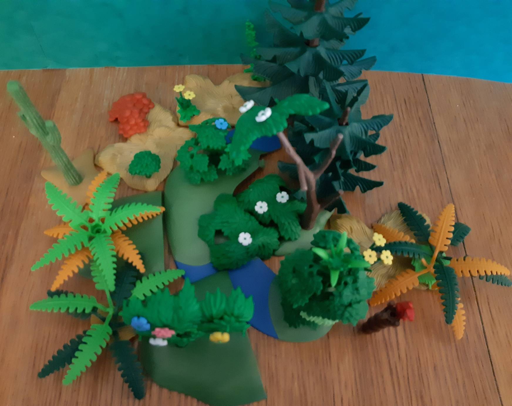Vends Playmobil - ensemble végétal reconstitué (idéal pour compléter scène)