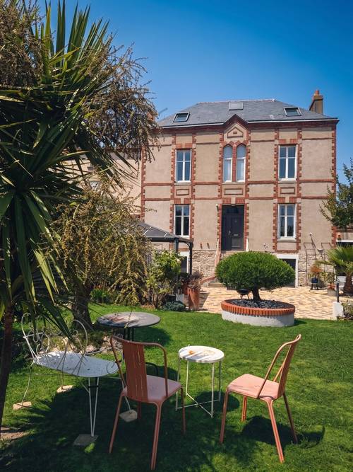 Vends maison rénovée lumineuse - 216m² - Trentemoult