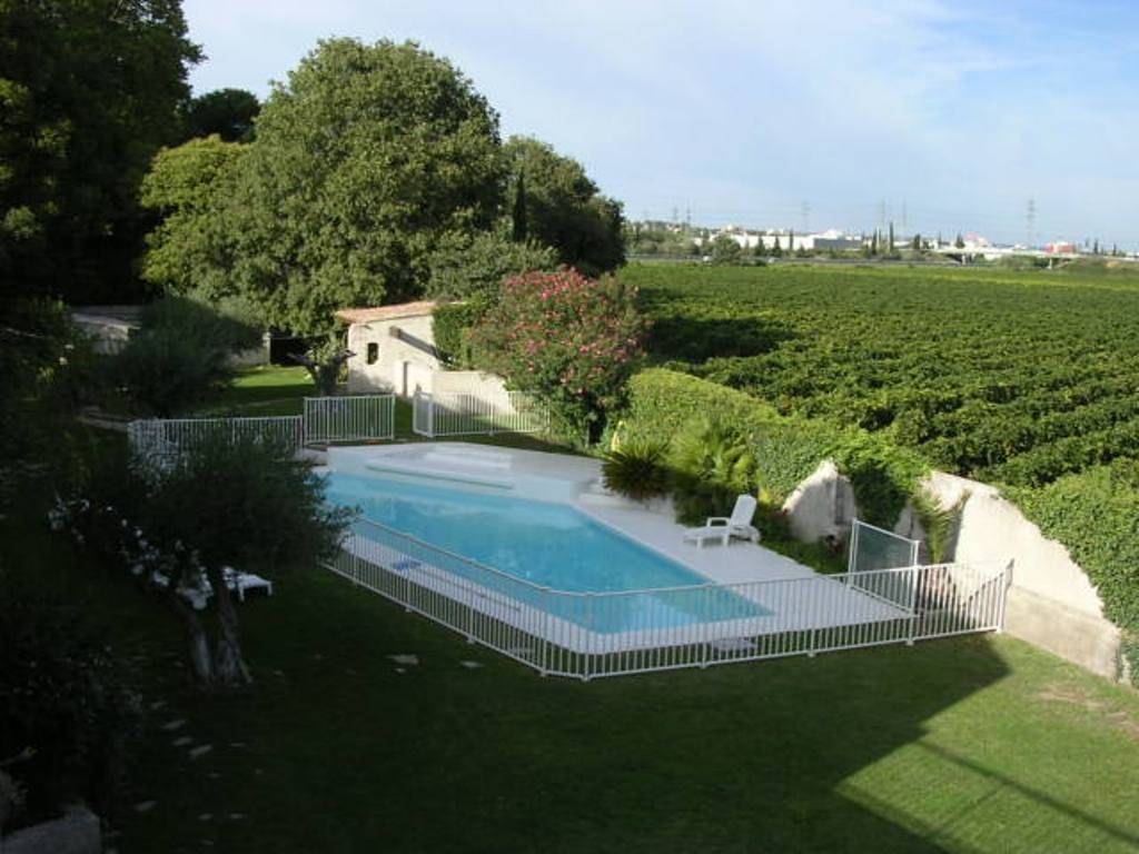 Loue maison proche Nîmes - 18 couchages