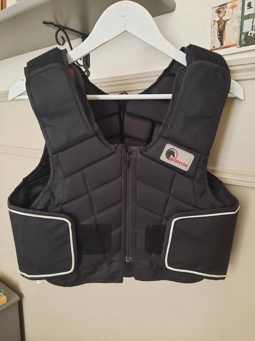 Vends gilet de protection équitation enfant