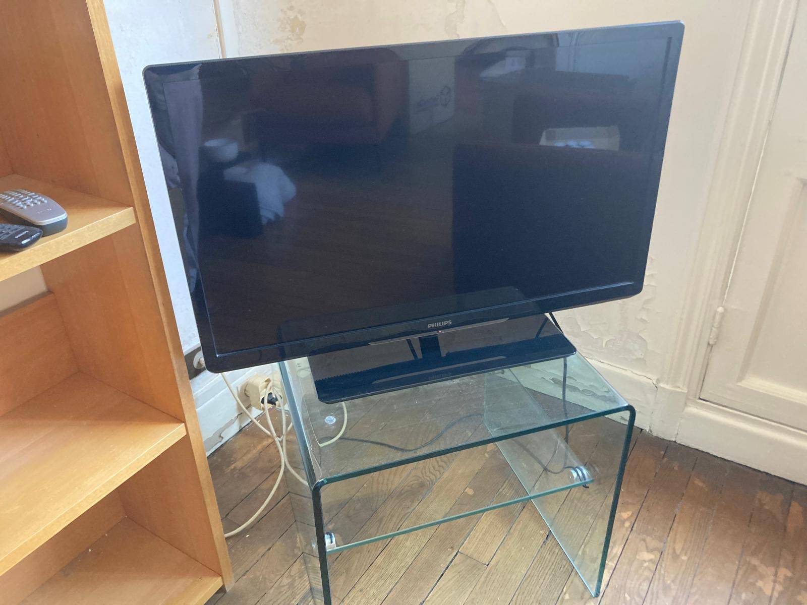 Vends TV Philips LED Smart TV