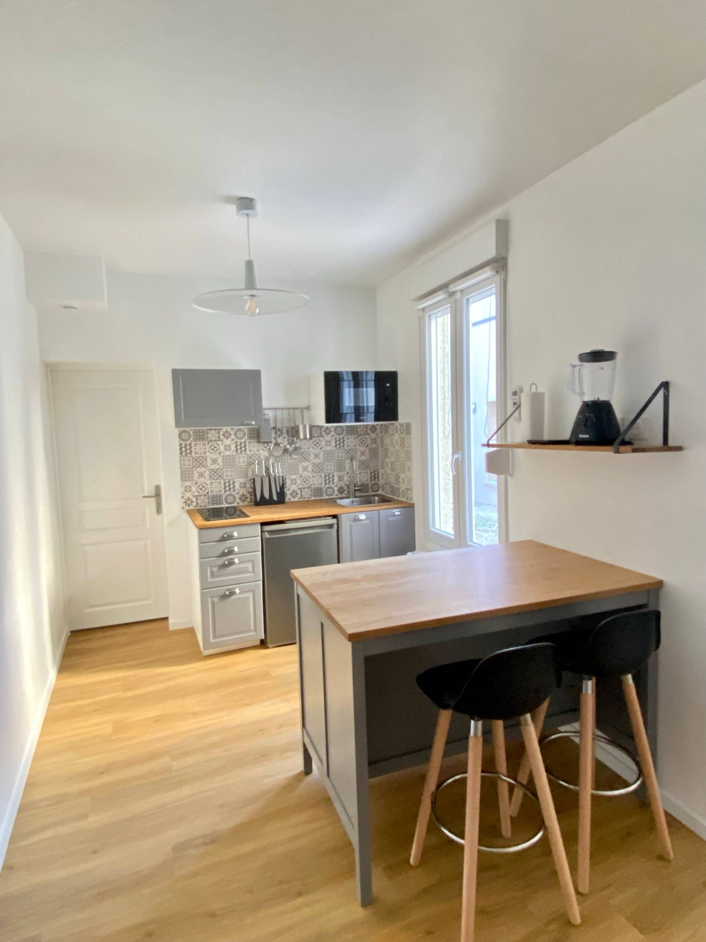 Location studio meublé