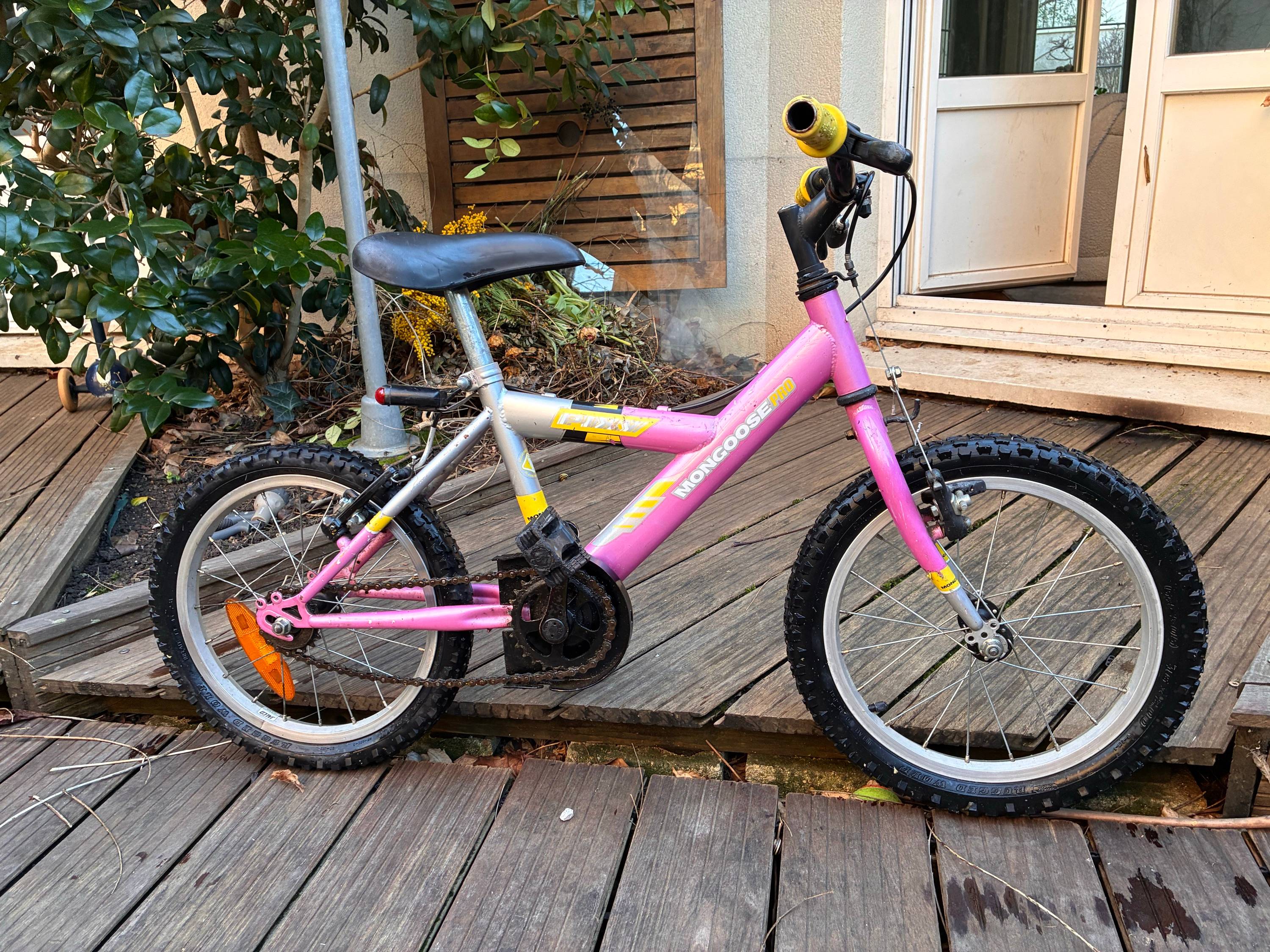 Support De Selle Pour Vélo Enfant / Tricycle – Vintage Années 60/70, Plastique