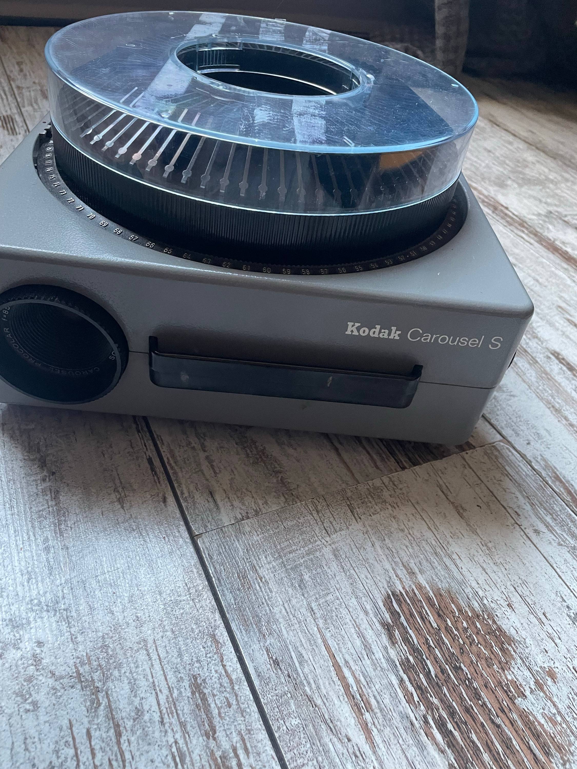 Vends projecteur diapositives Kodak