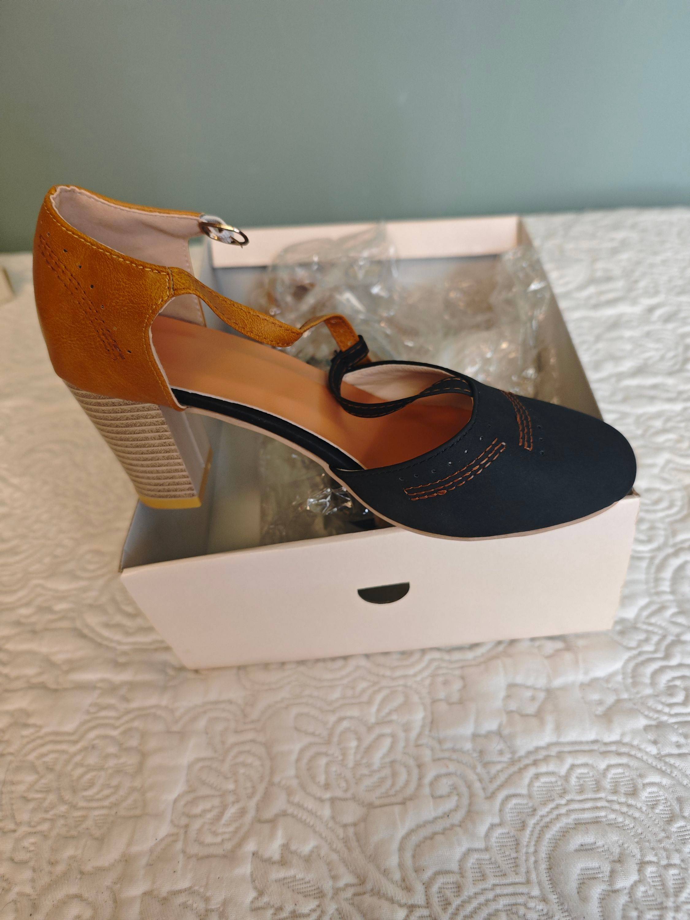 Vends chaussures neuves - Pointure 39