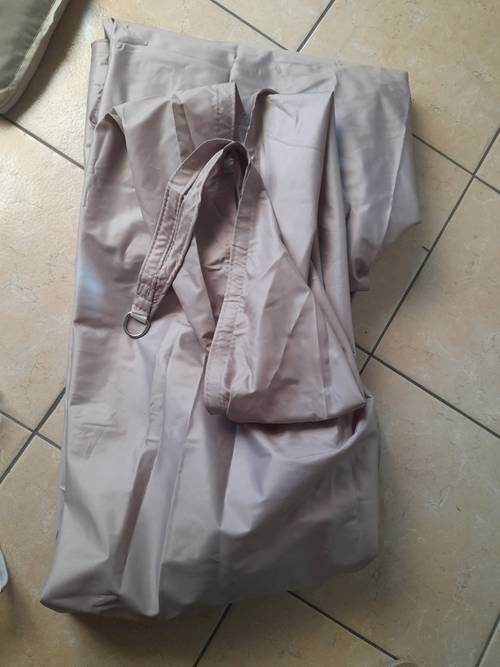 Vends voile d’ombrage