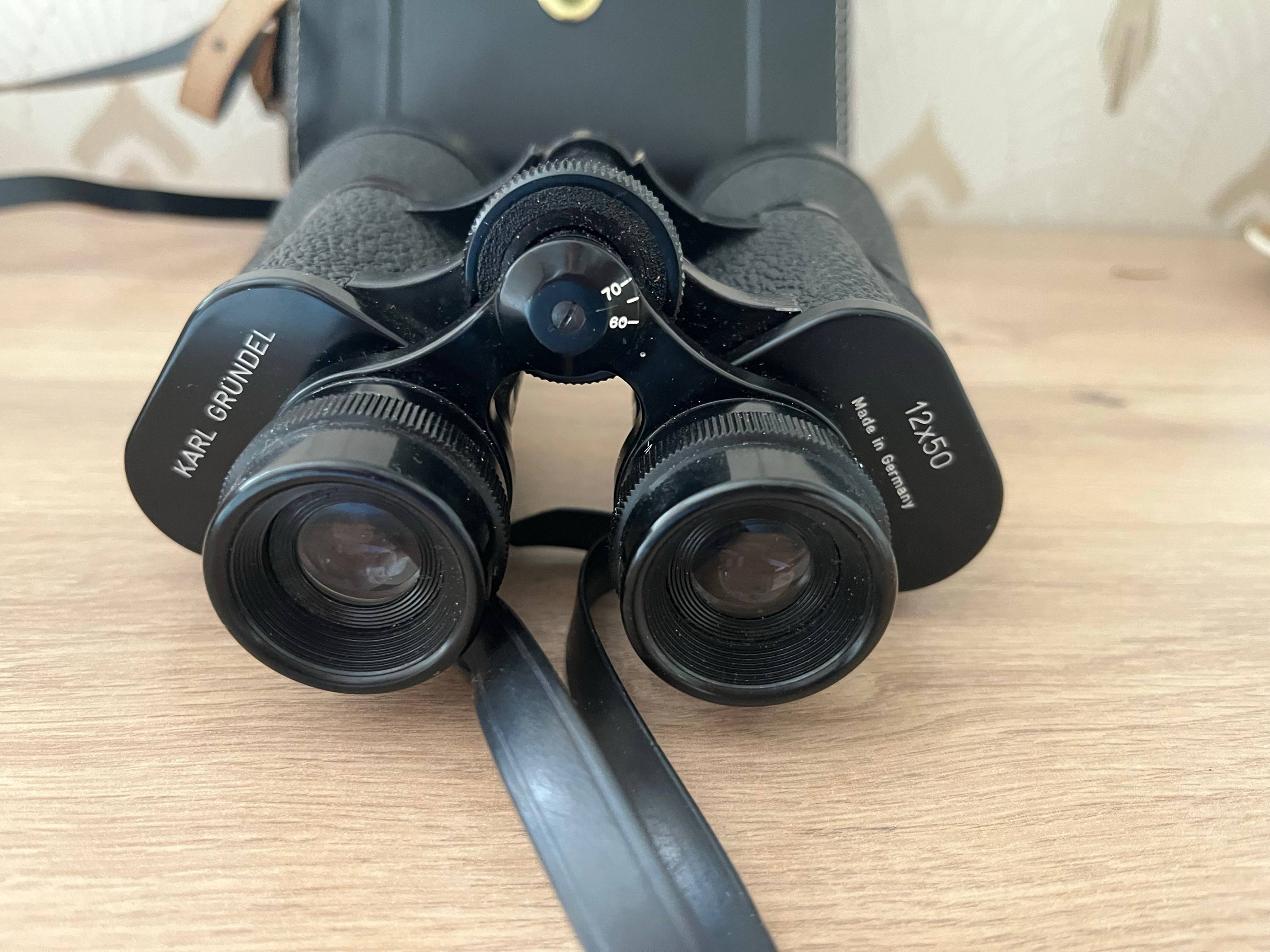 Vends paire de jumelles Karl Grundel 12x50cm avec étui en cuir