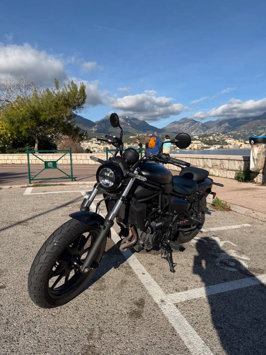 Vends Moto Kawasaki Eliminator 500, 2025, 4000km