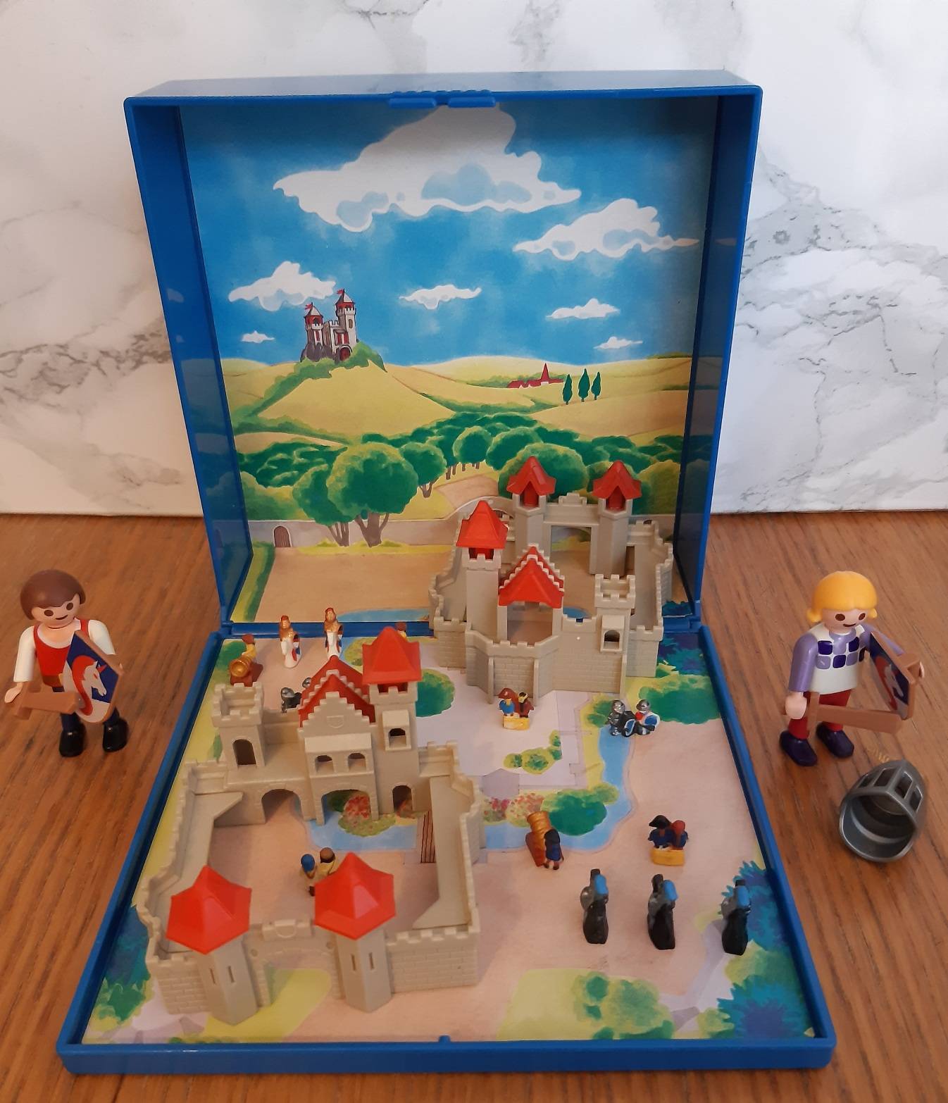 Vends château fort miniature Playmobil
