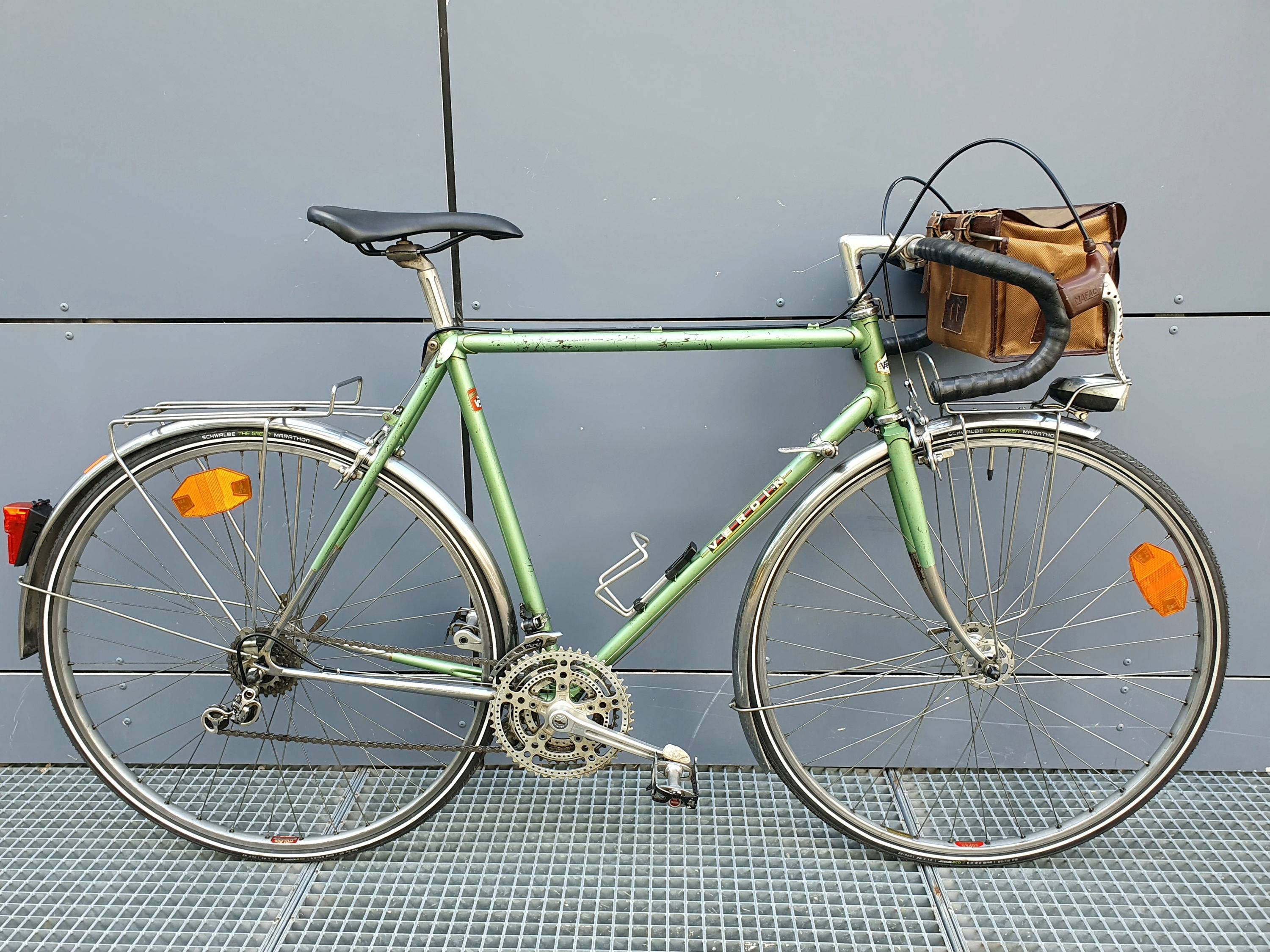 Vends vélo d’artisan Verdin, pneus Marathon neufs, cadre acier Vitus 971 taille M pour 1,72m à 1,79m