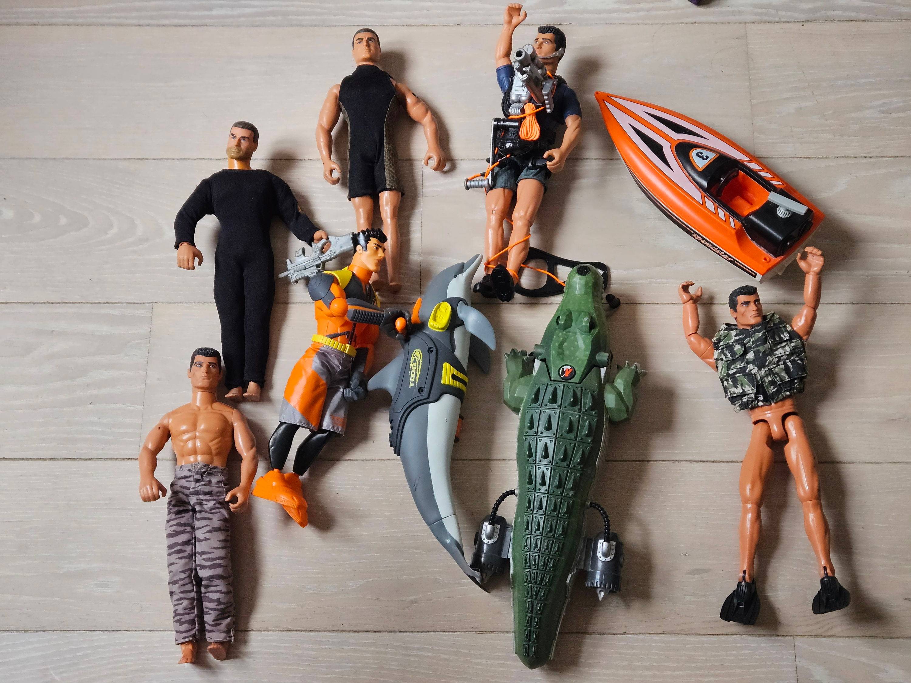 Vends figurine Action Man et quelques accessoires