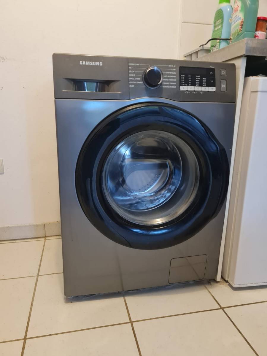 Vends Machine à laver Samsung WW70TA046AX