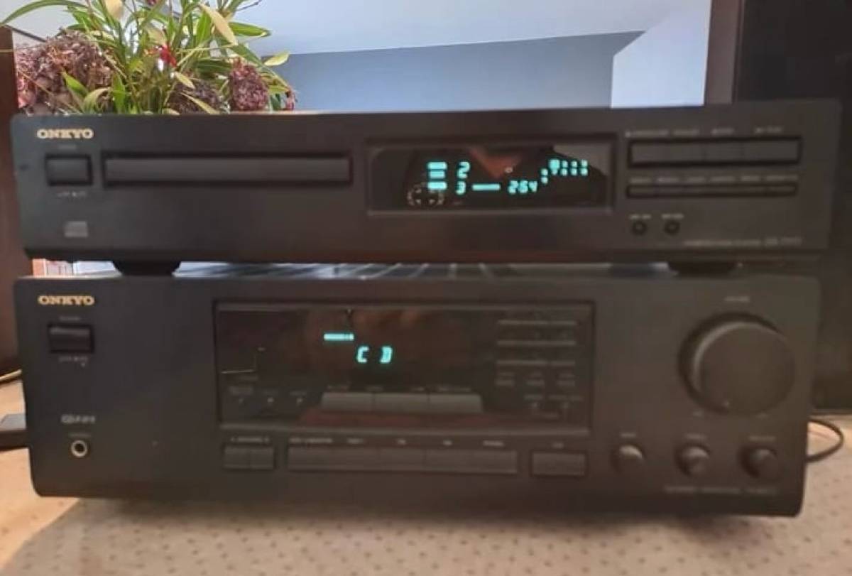 Vends chaîne Hi-fi ONKYO