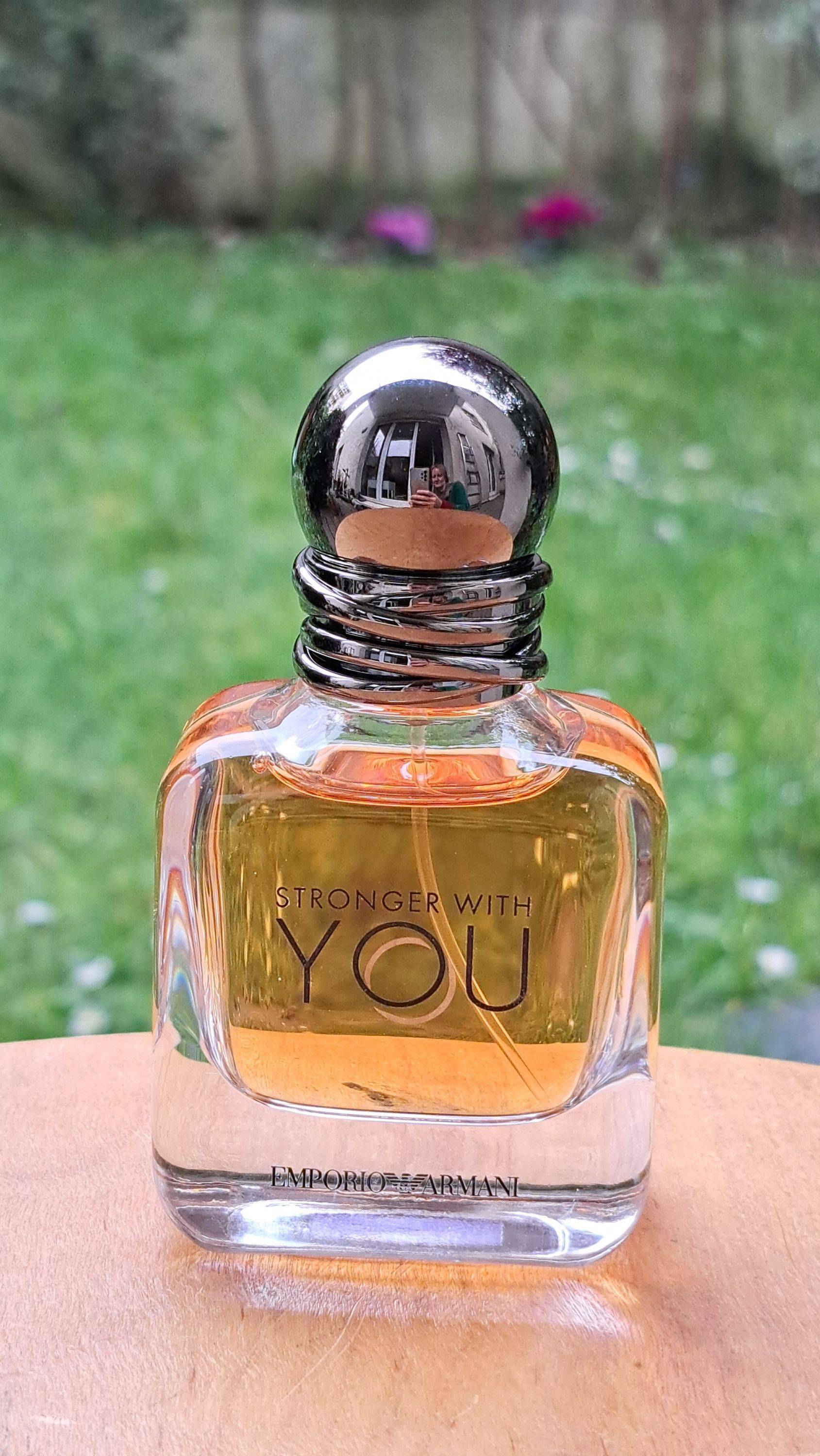 Vends eau de toilette Armani Stronger with you
