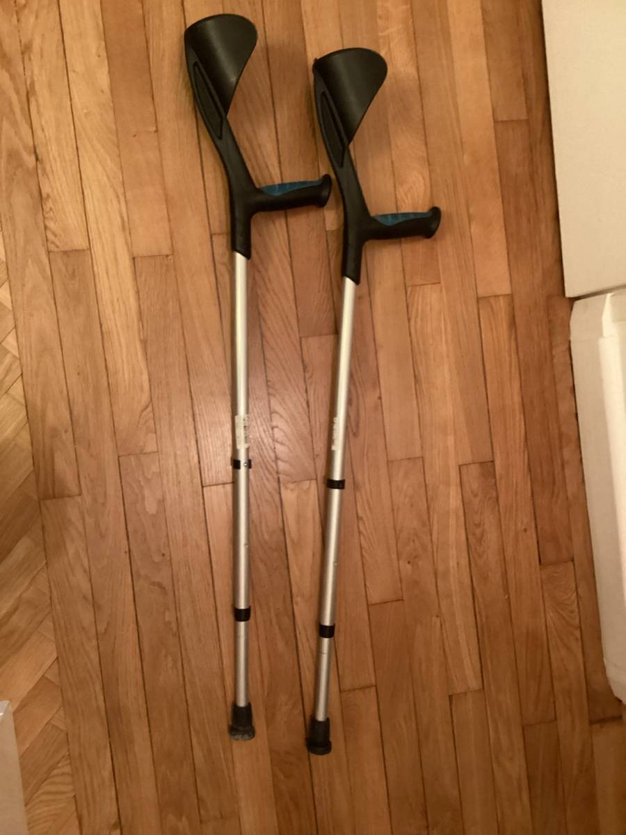 Vends Paire de béquilles réglables