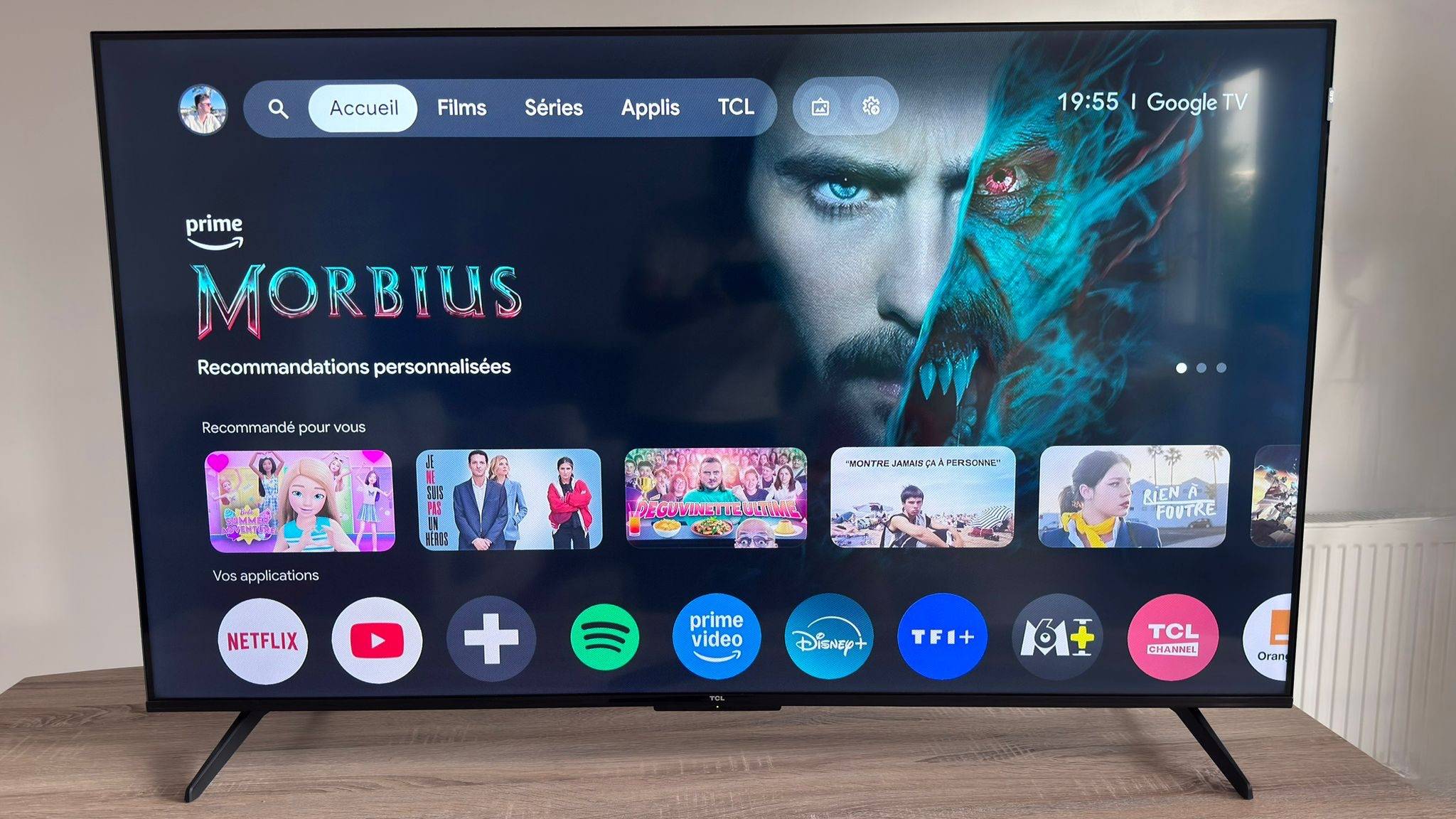Vends TV QLED 4K 55 pouces (139 cm) 55T7B TCL