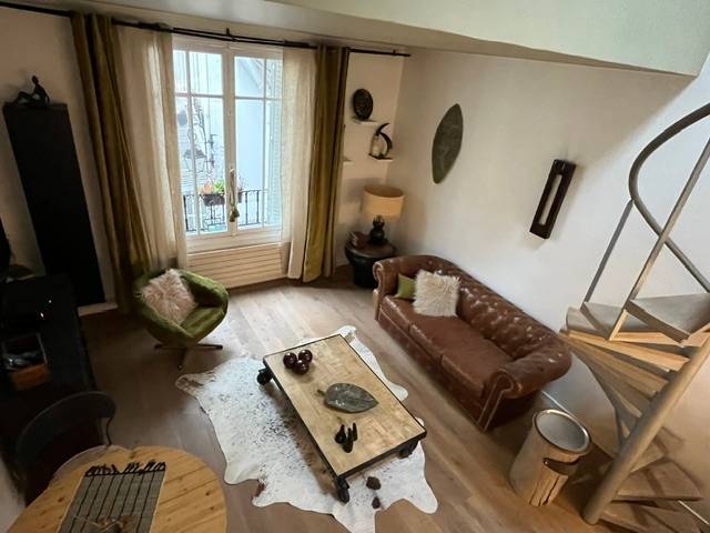 Loue 2 pièces de 40m², en duplex, dans une villa du quartier Auteuil