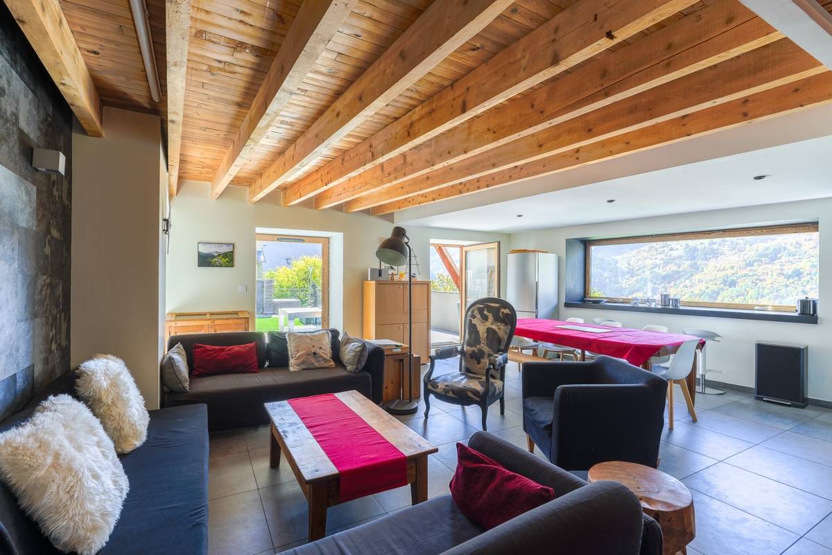 Loue appartement 90m² et terrasse en Savoie - 8 couchages