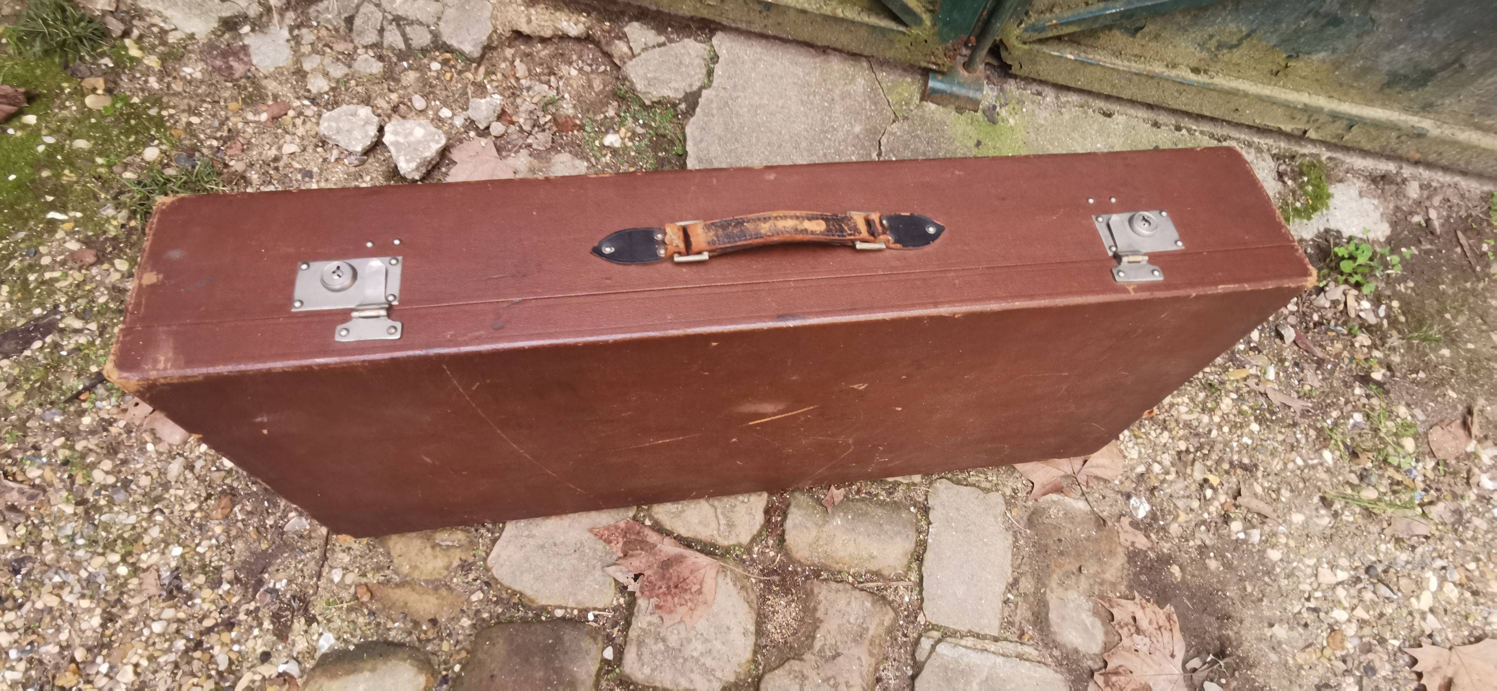 Vends valise vintage
