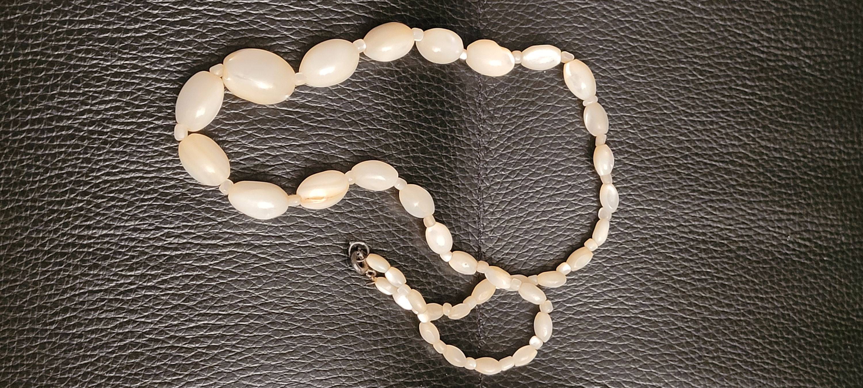 Vends collier de nacre ancien