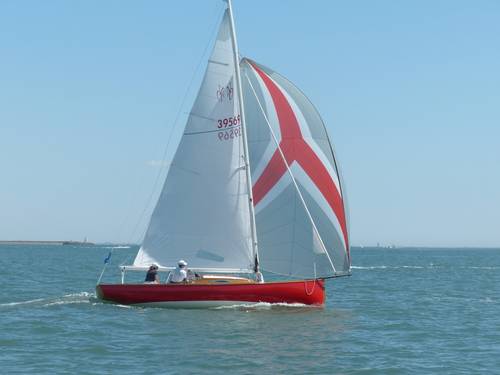 Vends Nola Darling, élégant dayboat de 7,70m en bois epoxy - Exemplaire unique - Excellent état