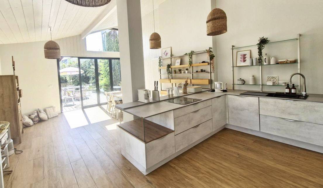 Vends maison 241m² La Teste-de-Buch - Maison familiale de caractère de 8 pièces en plein centre-ville