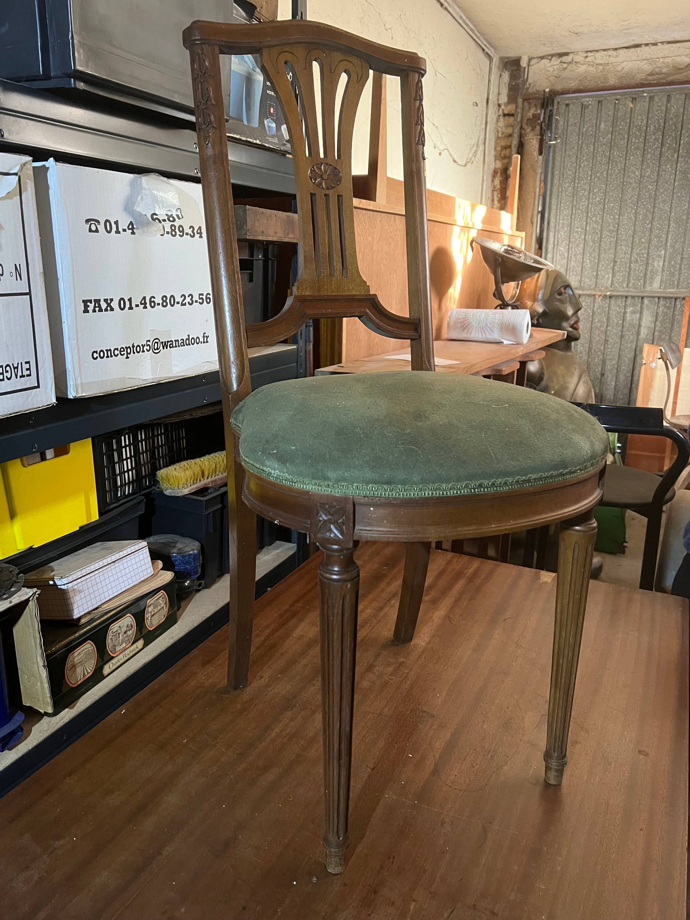Chaise. Style Louis Philippe