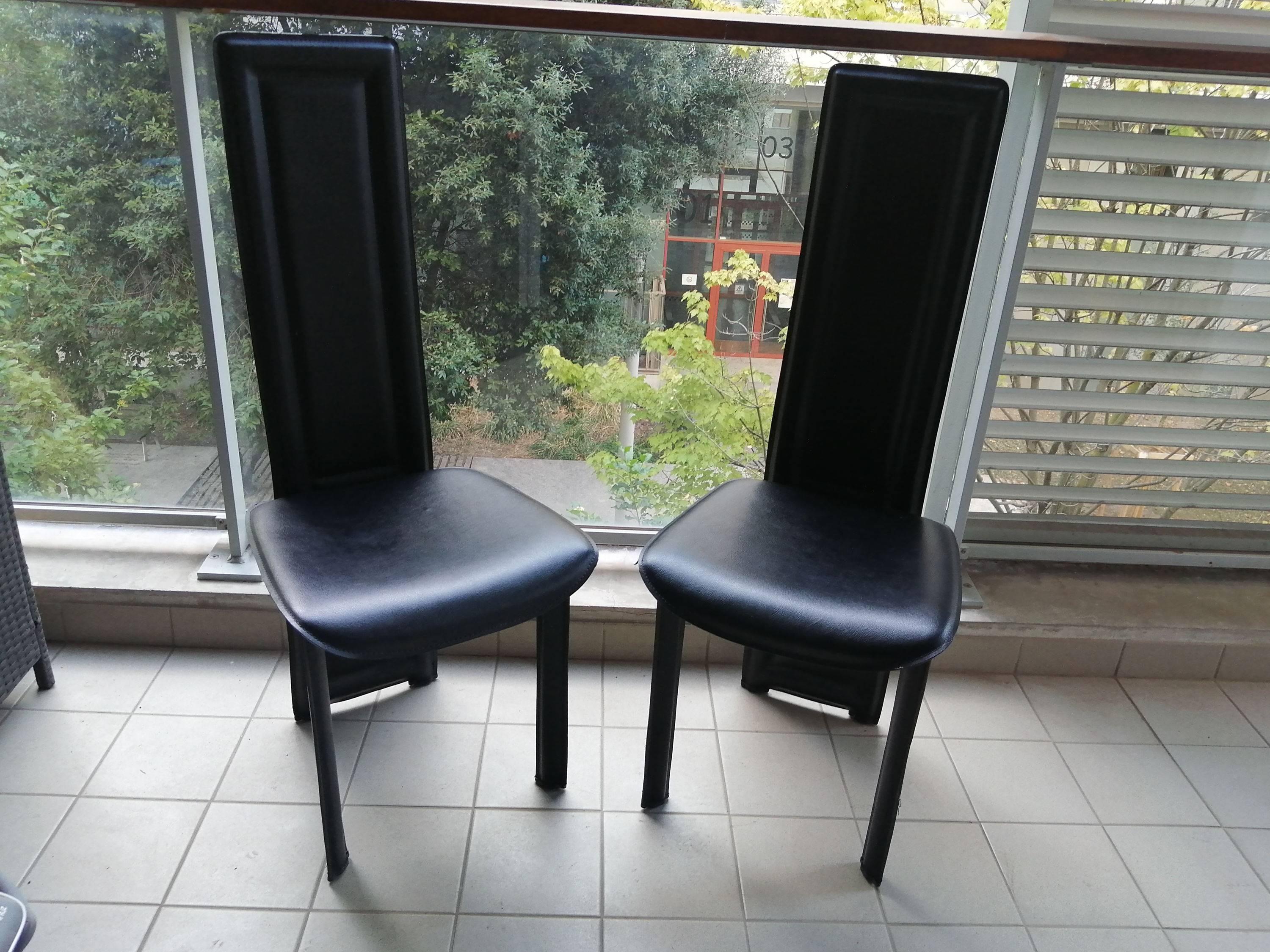 Vends 4 chaises
