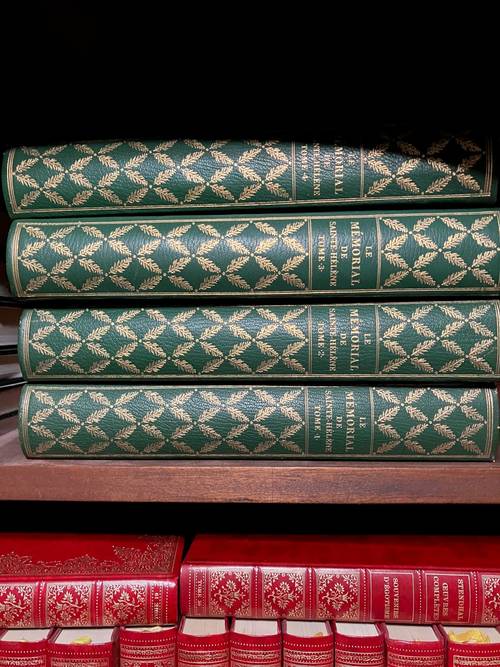 Vends 4 tomes du Memorial de Sainte Helene