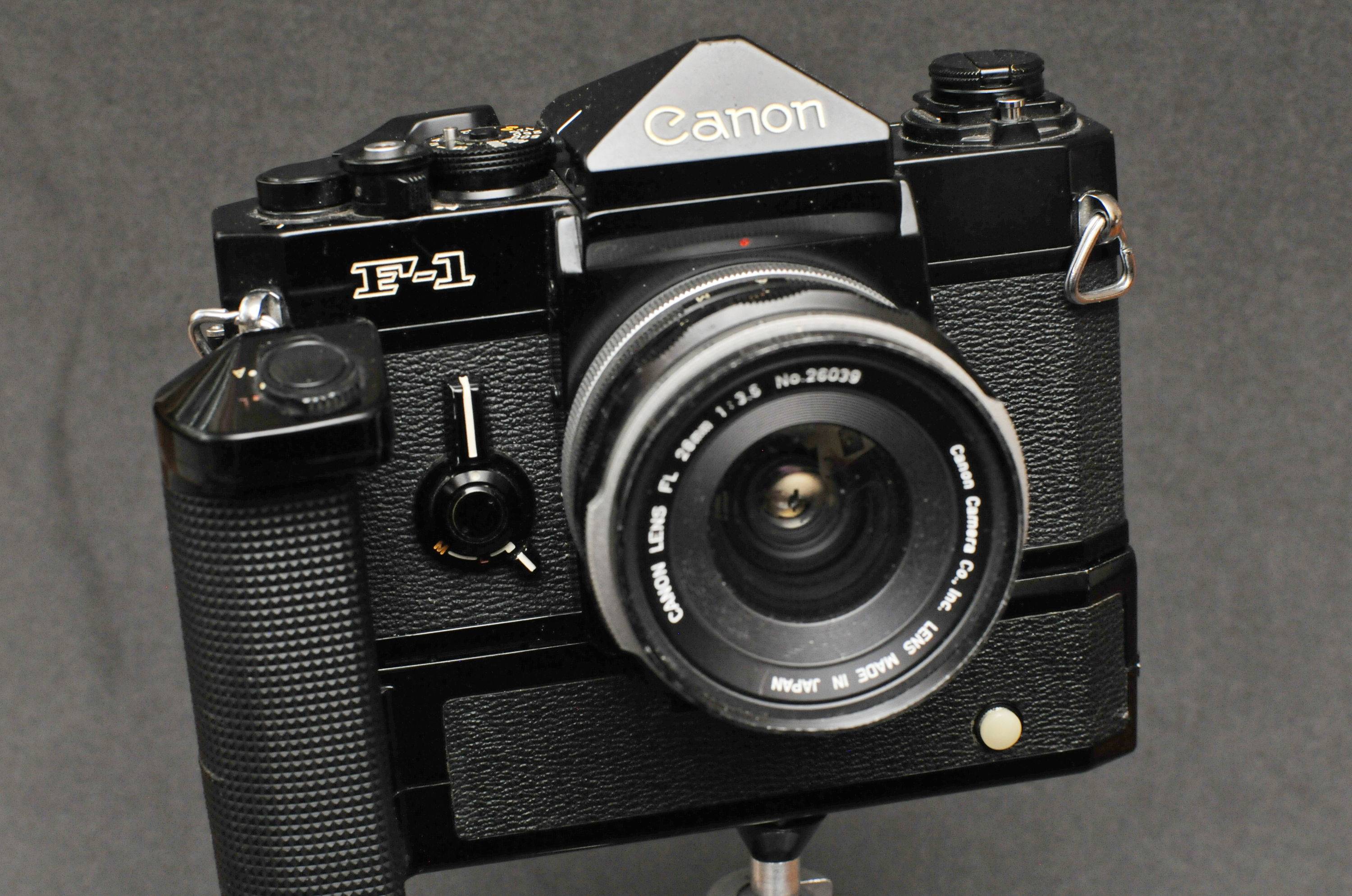 Vends ensemble Canon F-1, Winder F et 50mm 1 : 1,4