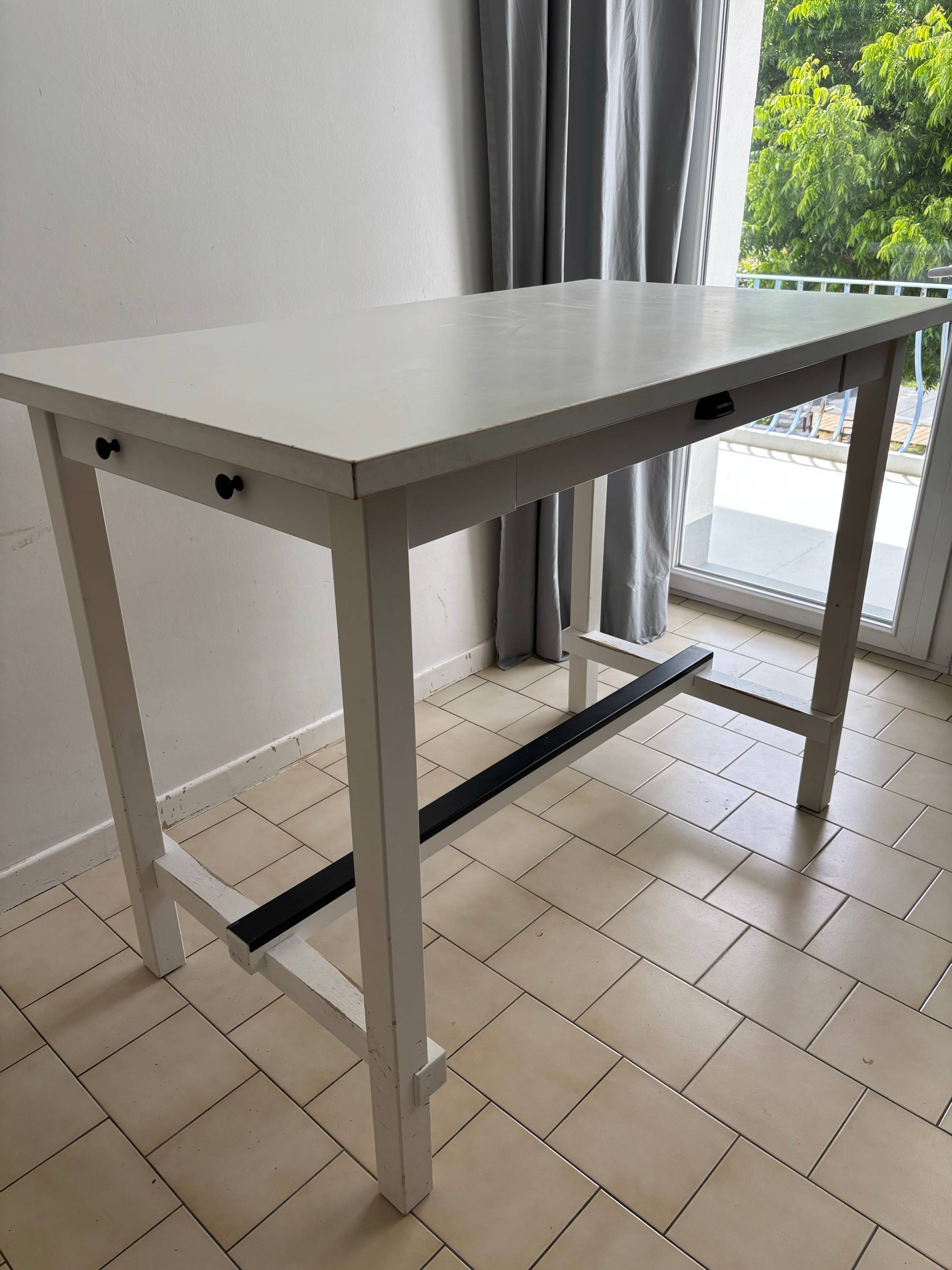 Table haute de cuisine