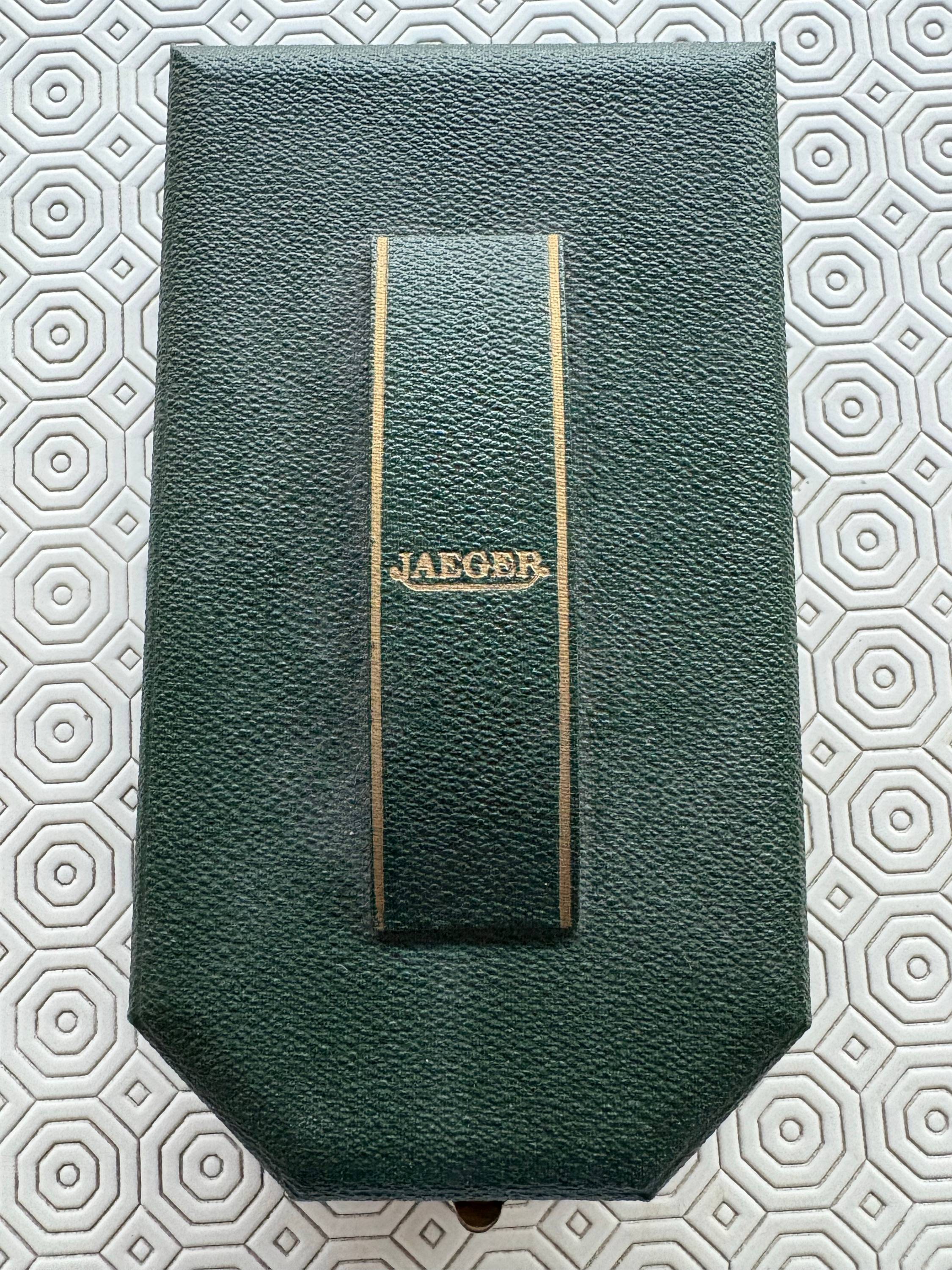 Vends Jaeger tachymètre à main, excellent état