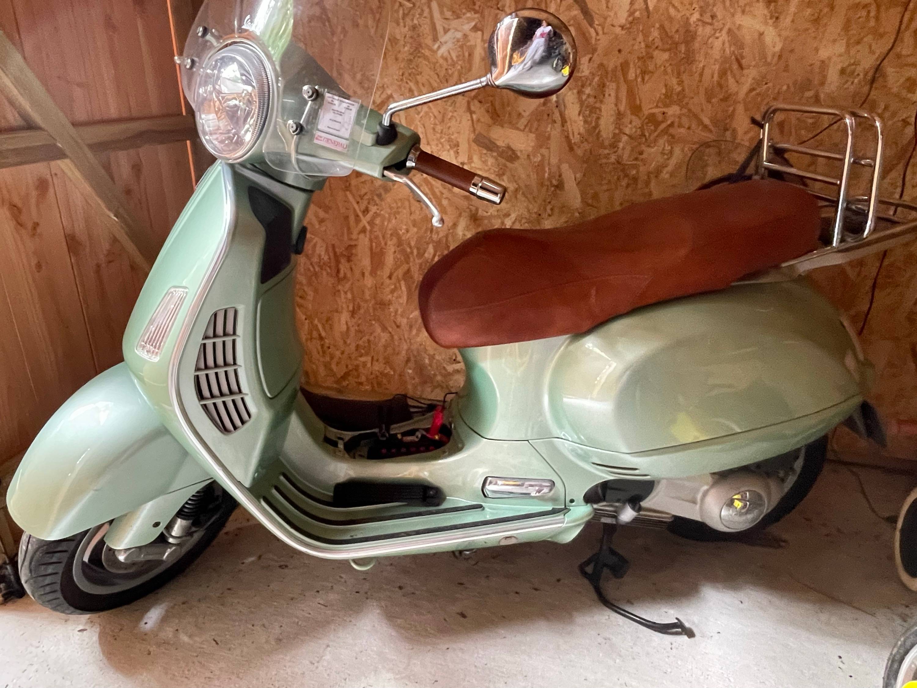 Vends scooter Granturismo 125, 2006, 5100km