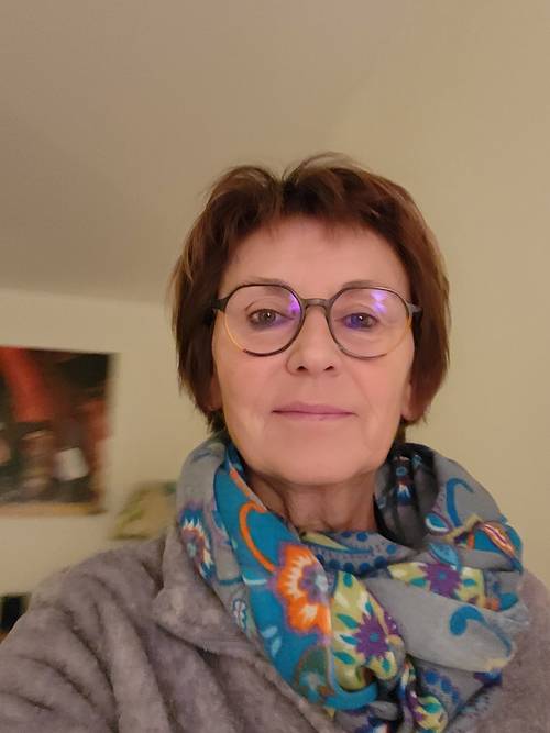 Propose Dame de compagnie