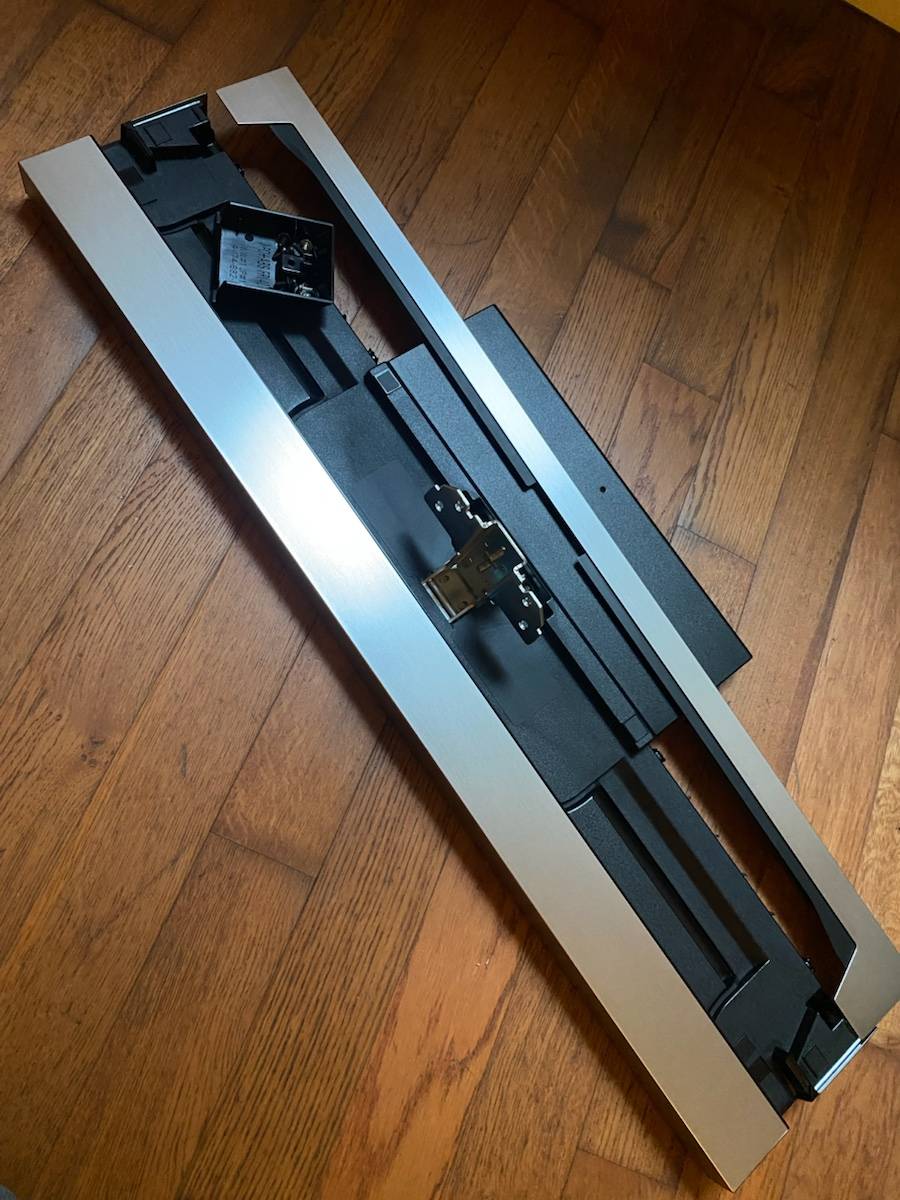 Vends Support/Barre de son TV Sony SU-52NX1 / SU-46NX1 / SU-40NX1 ...