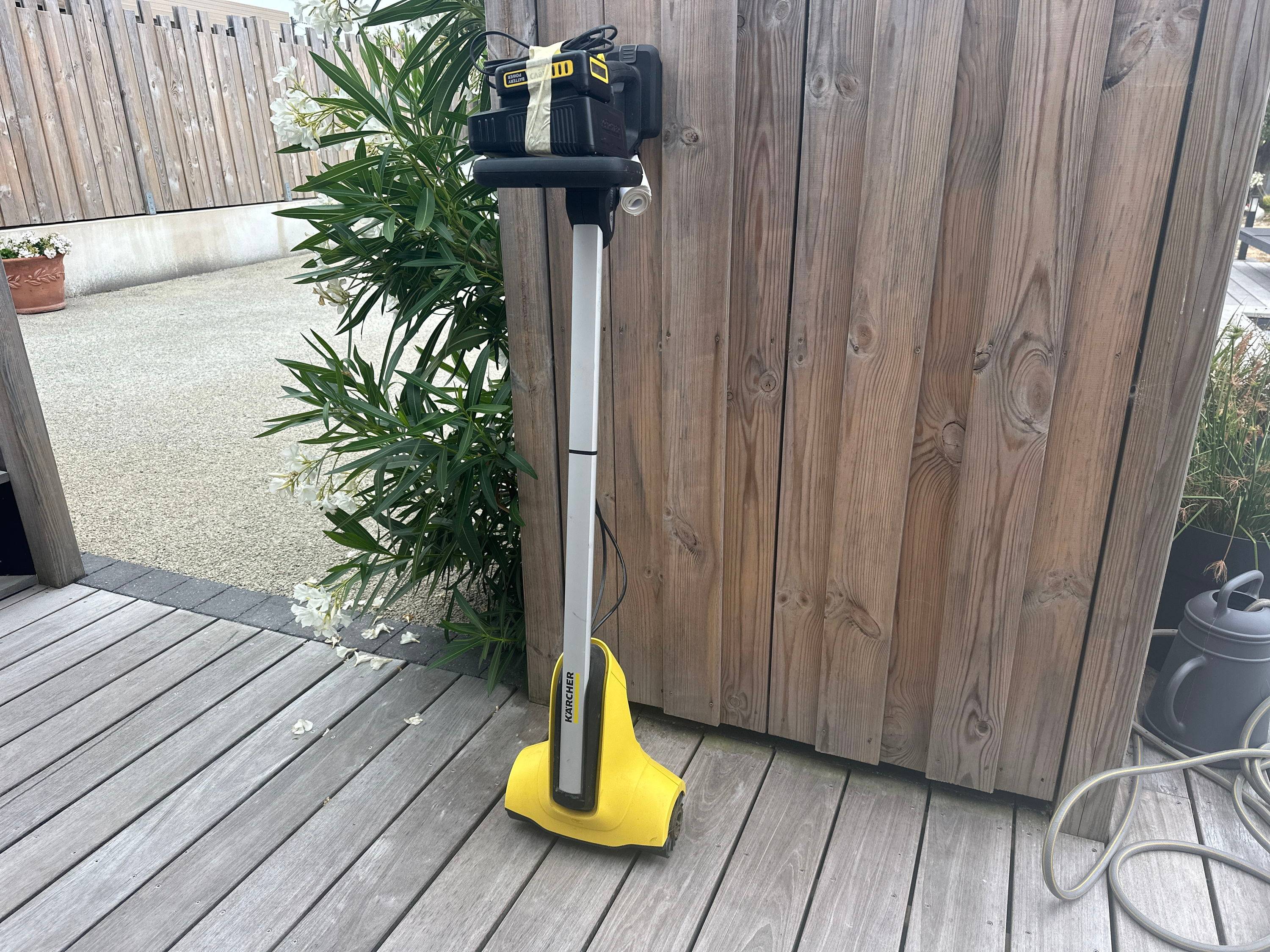 Vends Karcher nettoyeur terrasses bois sur batterie