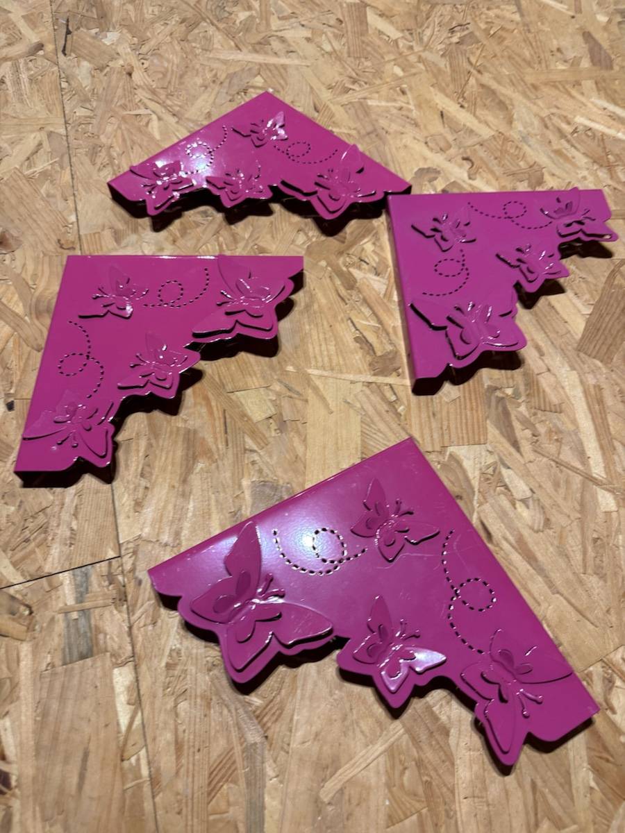 Vends équerres décoratives d’étagères