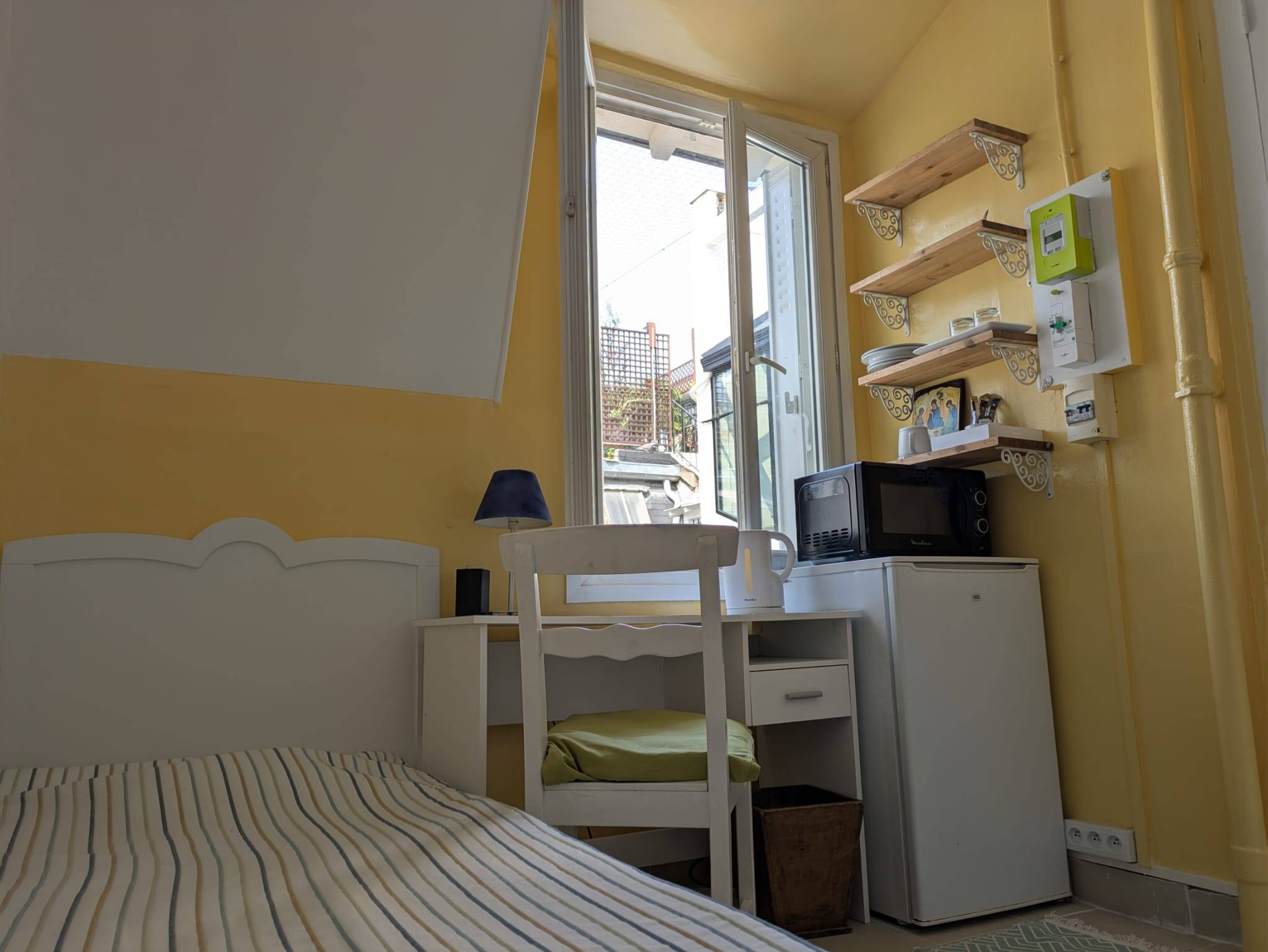 Loue appartement calme entièrement rénové - 9m² - Paris 16ème