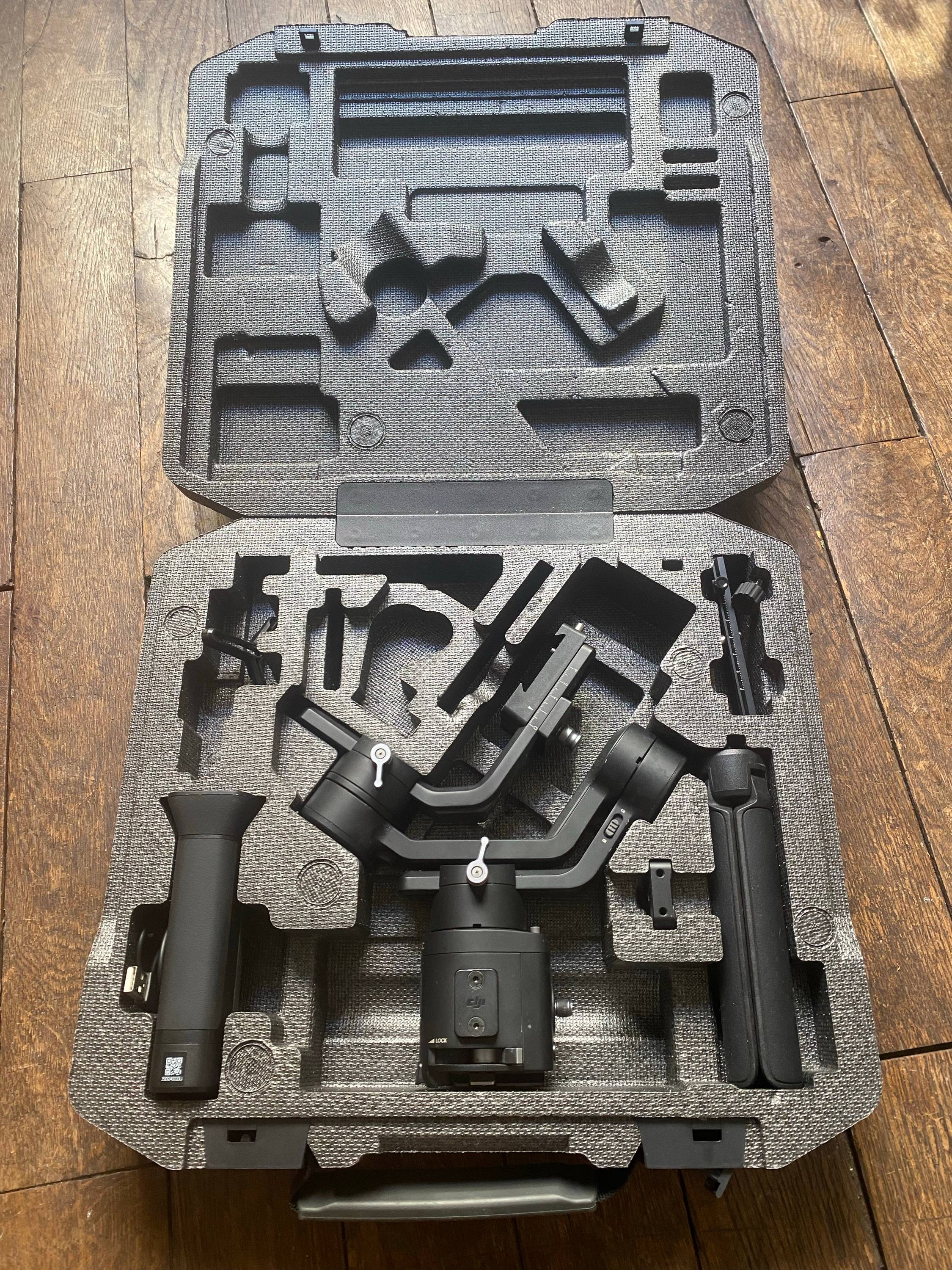 Vends DJI Ronin-SC – stabilisateur 3 axes – très bon état