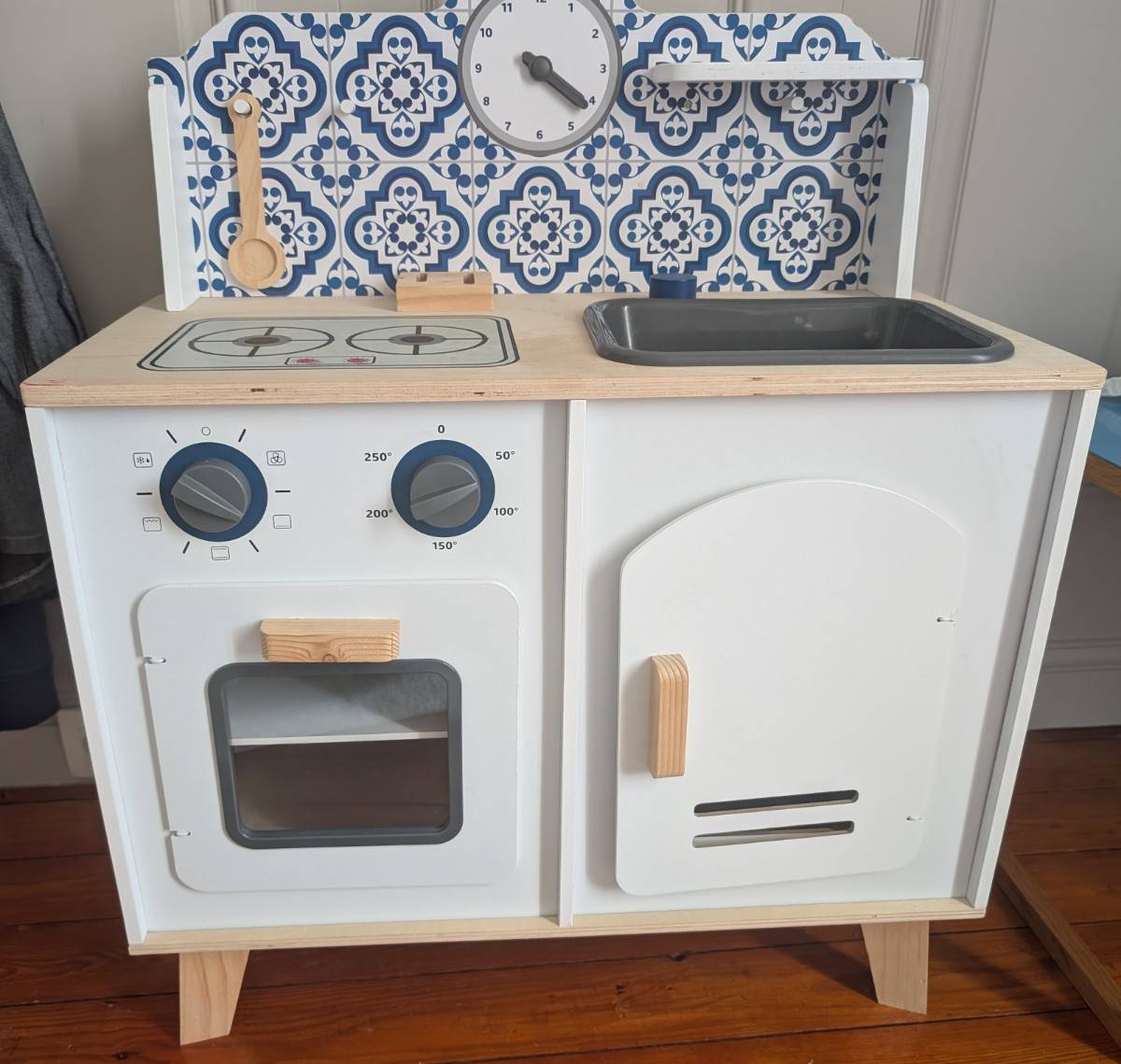 Cuisine dinette enfant