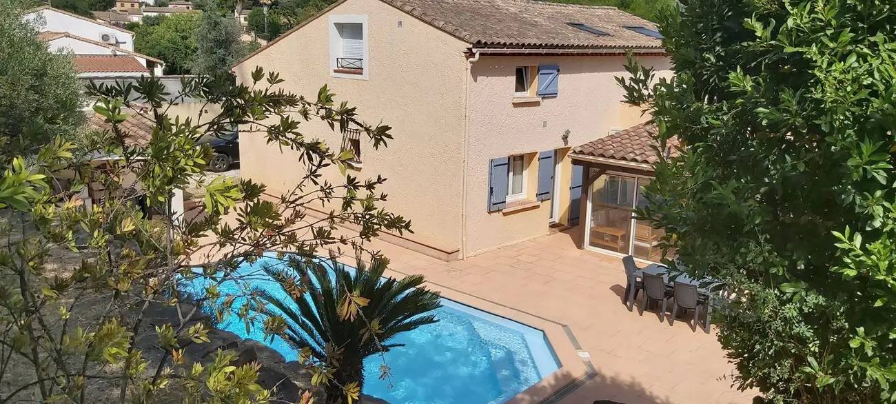 Vends maison - 200m² - 6 chambres, 8 pièces - Allauch 13190