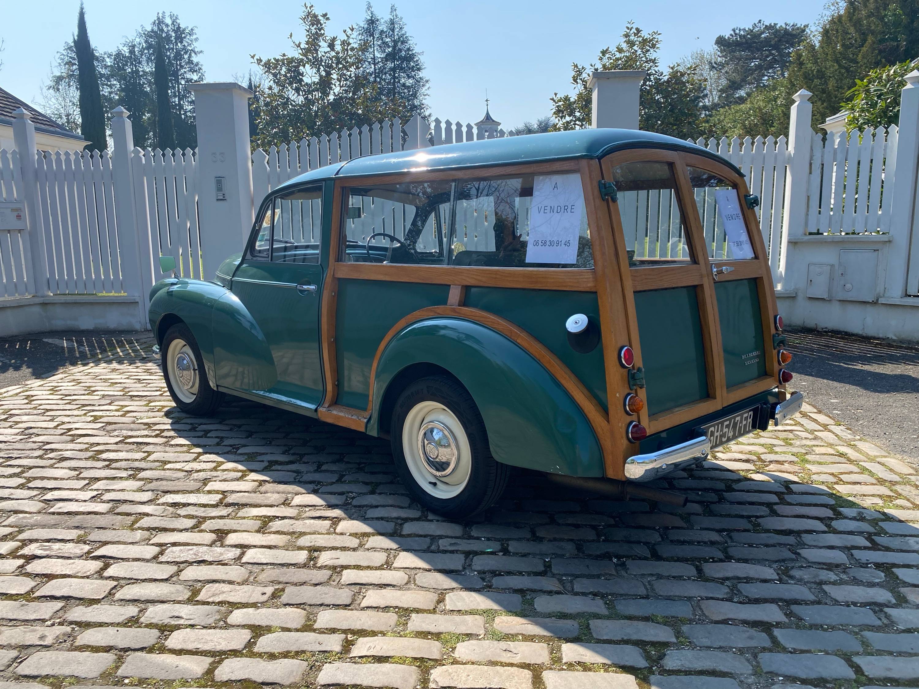 Vends Morris Minor Traveller 1968