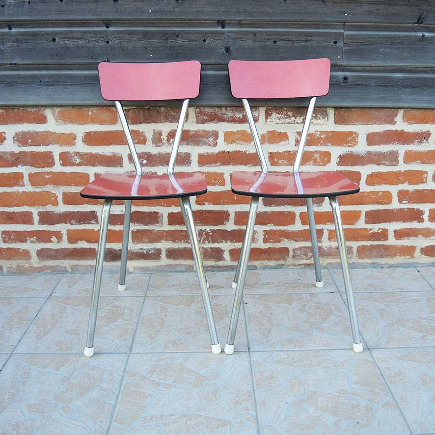 2 Anciennes Chaises en Formica Rouge