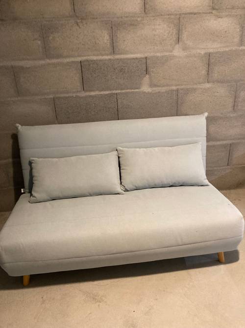 Vends canapé convertible en parfait état