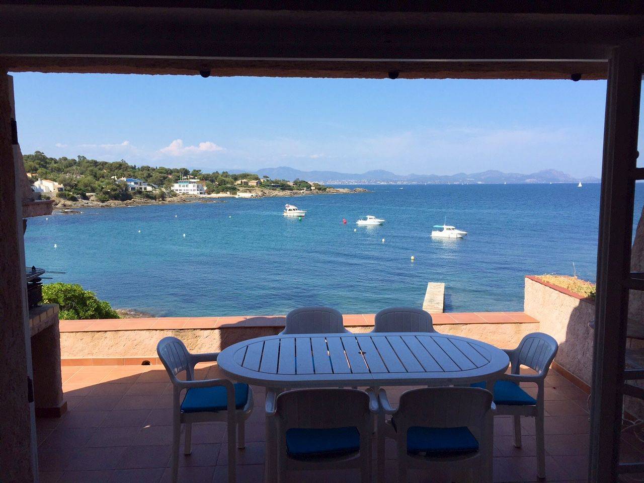 Loue maison aux Issambres pieds dans l’eau - 7 couchages