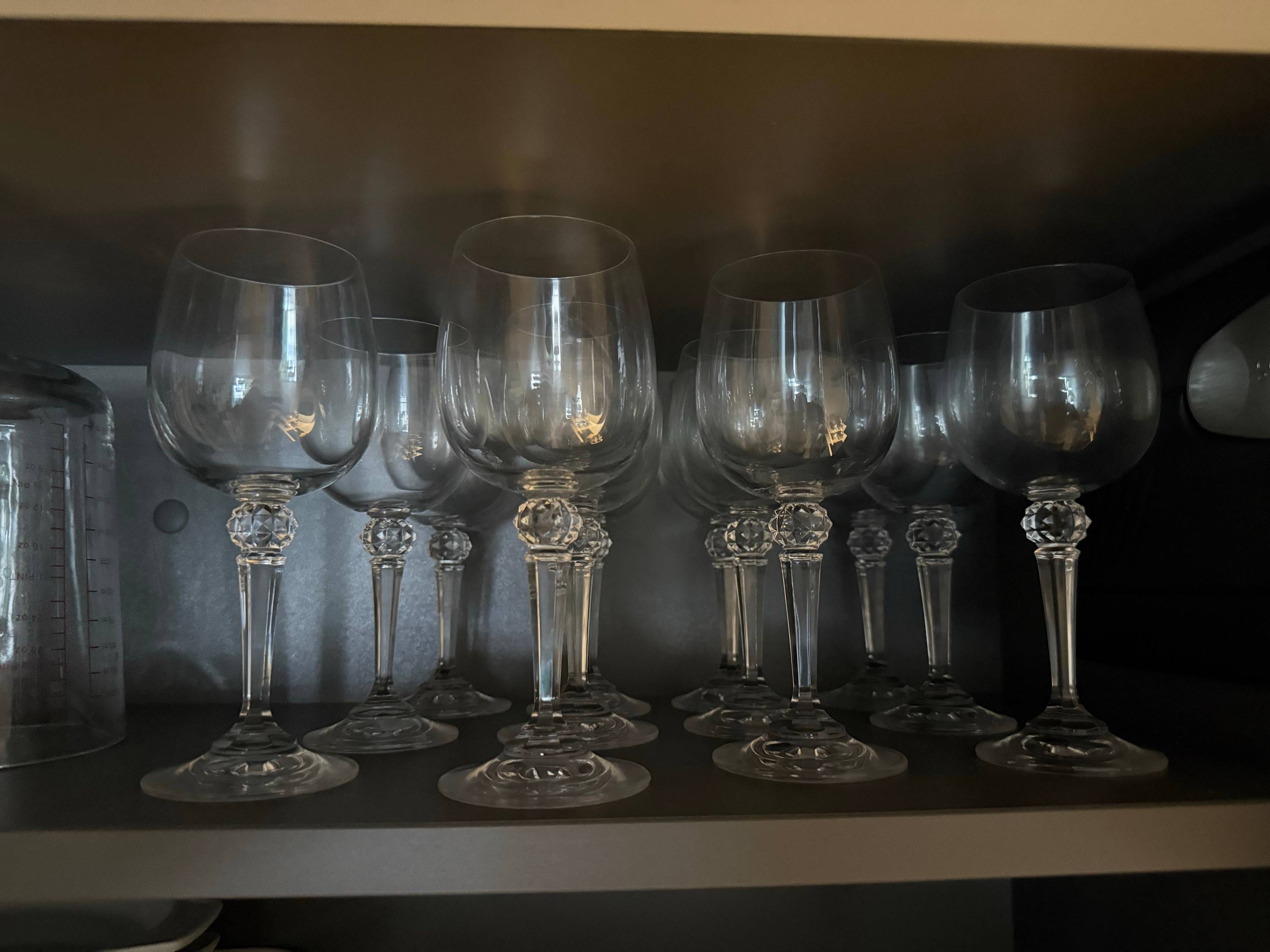 🍷 12 verres à vin en véritable cristal