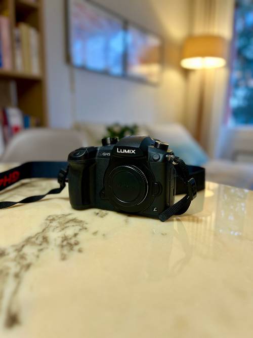 Vends GH5 (avec VLog) état neuf