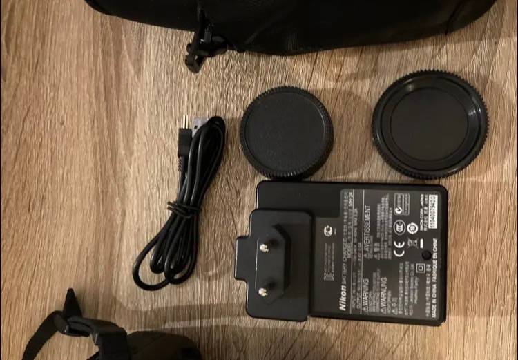 Appareil photo à vendre avec objectif